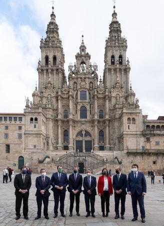 Imagen Seis presidentes autonómicos apoyan la ganadería extensiva en la cumbre...